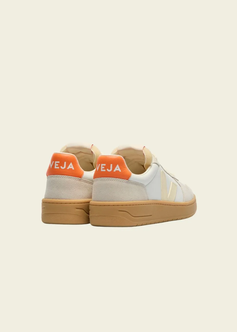 Baskets | v-82 - pure_calcaire_fury
