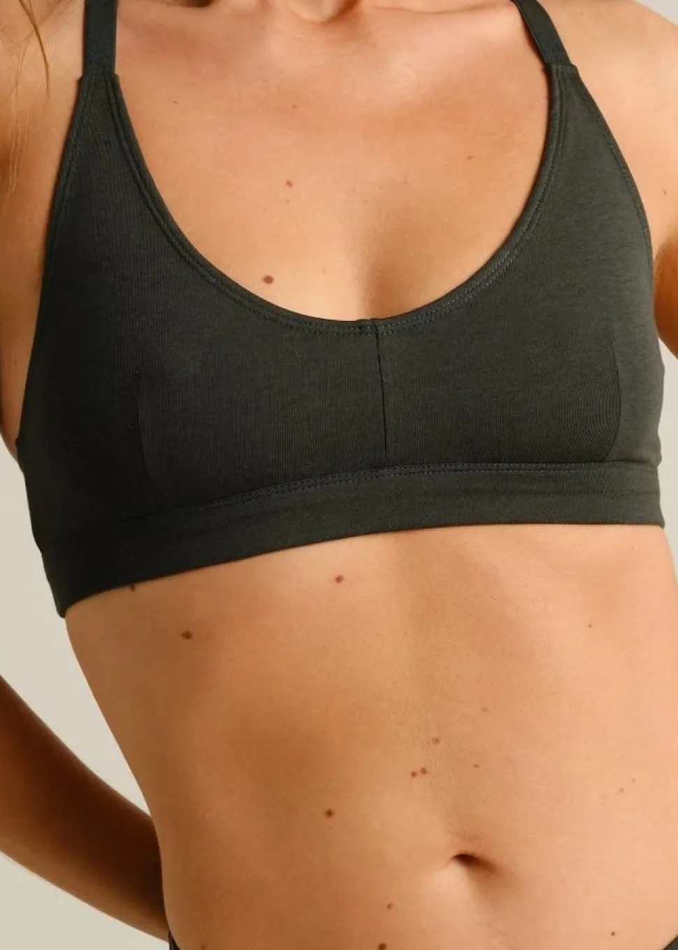 Brassière en coton bio et tencel | vert "soft bra junsele dark green - pine grove"