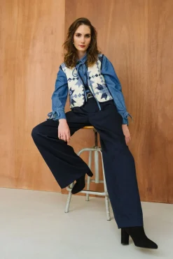 Gilet matelassé en coton bio | bleu et blanc 