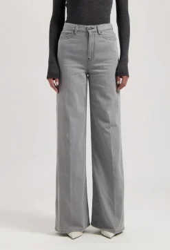 Jean ample en coton bio et recyclé | gris clair 