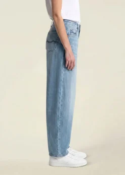 Jean ballon en coton bio et tencel | denim clair 
