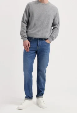 Jean droit en coton bio et coton recyclé - 