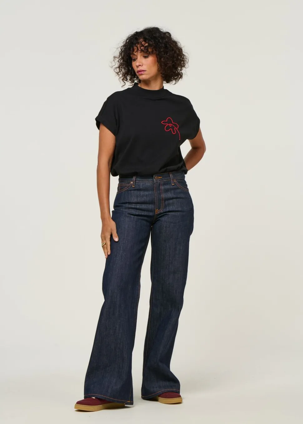 Jean taille basse évasé en coton bio | brut "wide heidi - dry-sunburns"