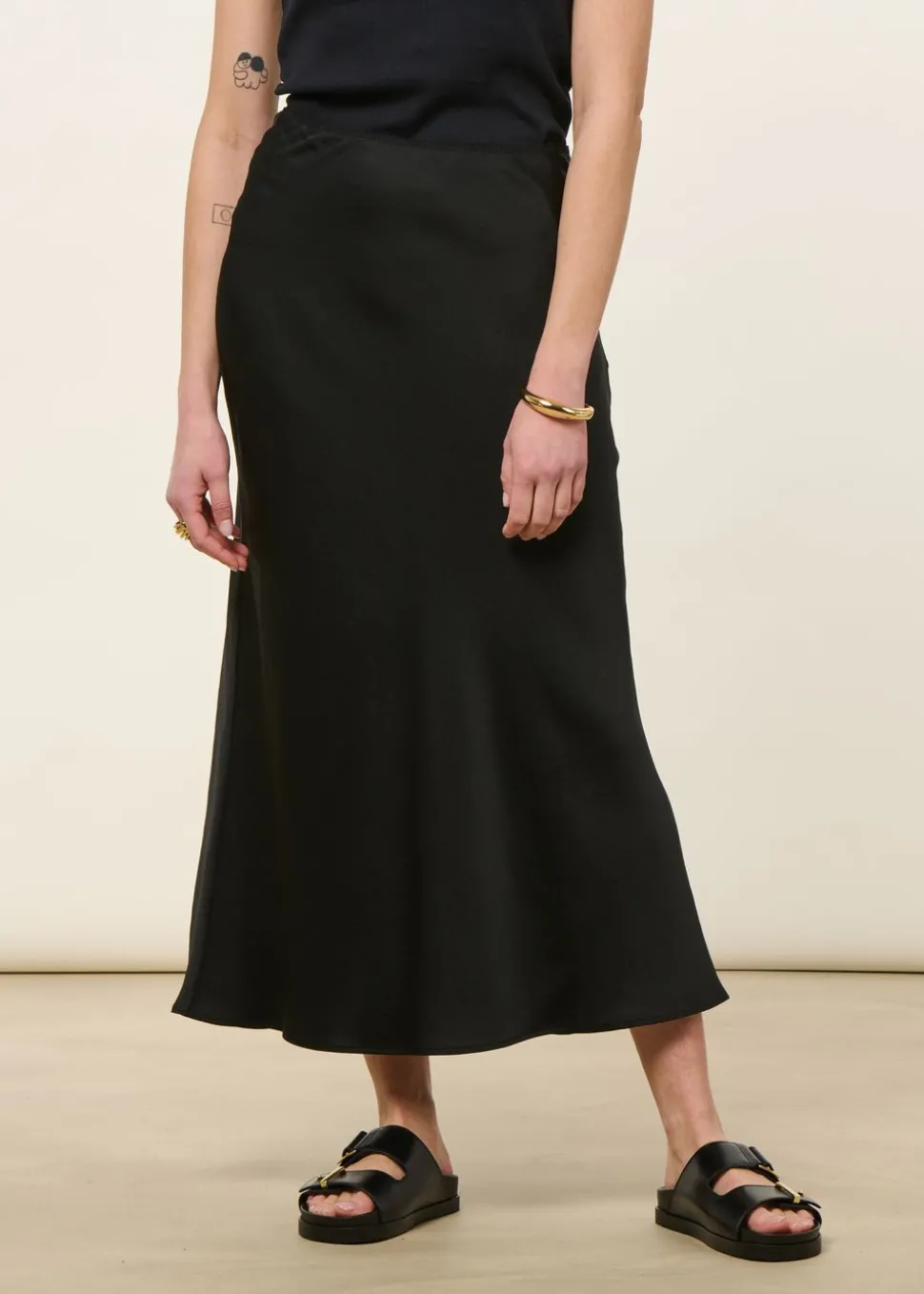 Jupe longue en satin ecovero | noir "lenovaa slip-skirt - black"