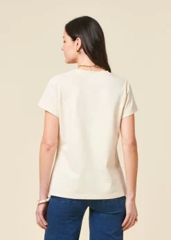 Le t-shirt décolleté écru