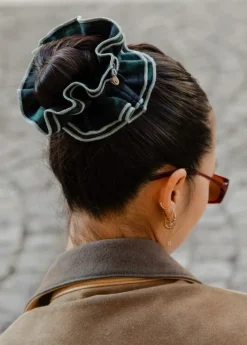 Maxi chouchou en matière upcyclée | tartan bleu