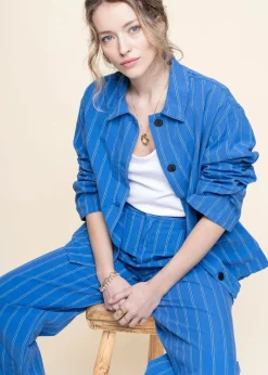 Pantalon ample rayé en coton bio | bleu "gullan striped workwear pants - blue/offwhite"