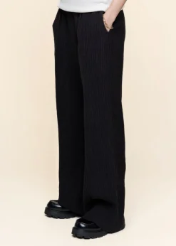 Pantalon ample texturé en tencel | noir "hava - black"