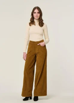 Pantalon large velours en coton bio | camel "light oak corduroy hedda pants - brown"