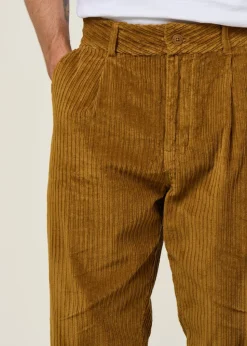 Pantalon large velours en coton bio | camel "light oak corduroy wotan pants - brown"