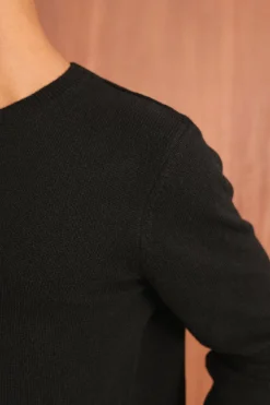 Pull en laine mérinos recyclée | noir