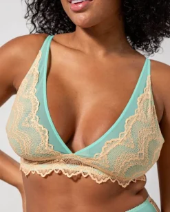 Soutien gorge triangle en matière recyclée | bicolore lace mesh plunge bralette - peach / turquoise