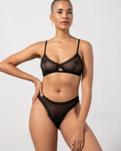 String en matière recyclée | noir "mesh lace trim thong - black"