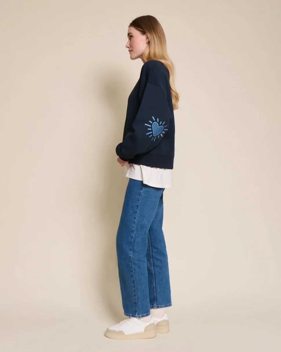 Sweat oversize brodé en coton bio | bleu "cœur solaire bleu"