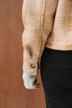 Veste polaire en matière recyclée | carreaux beige 